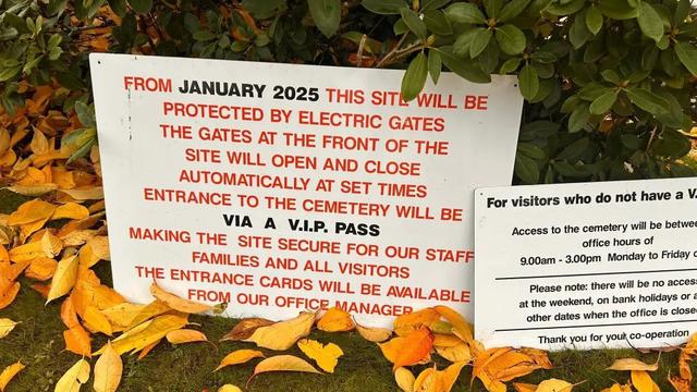 Makam Elit Ini Pasang Tiket Masuk