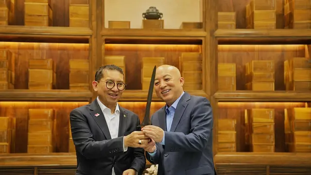 Menbud Fadli Zon, melakukan kunjungan ke Museum Nasional Tiongkok (National Museum of China/NMC) di Beijing.