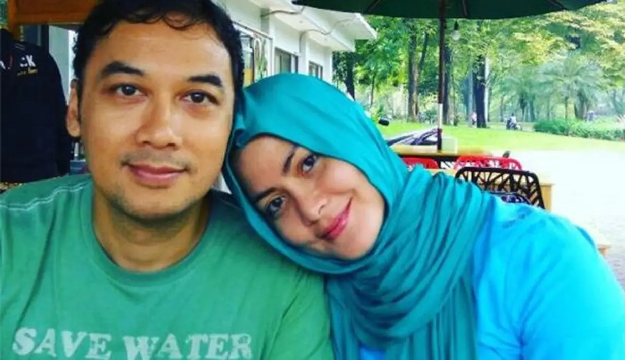 Di mata Inez, Adi sosok  good looking, cakap, cerdas, dan sosok yang dekat dengan sang bunda. Dalam pandangan Inez, lelaki yang dekat dengan ibu, biasanya sayang dengan perempuan. (dok. Pribadi)
