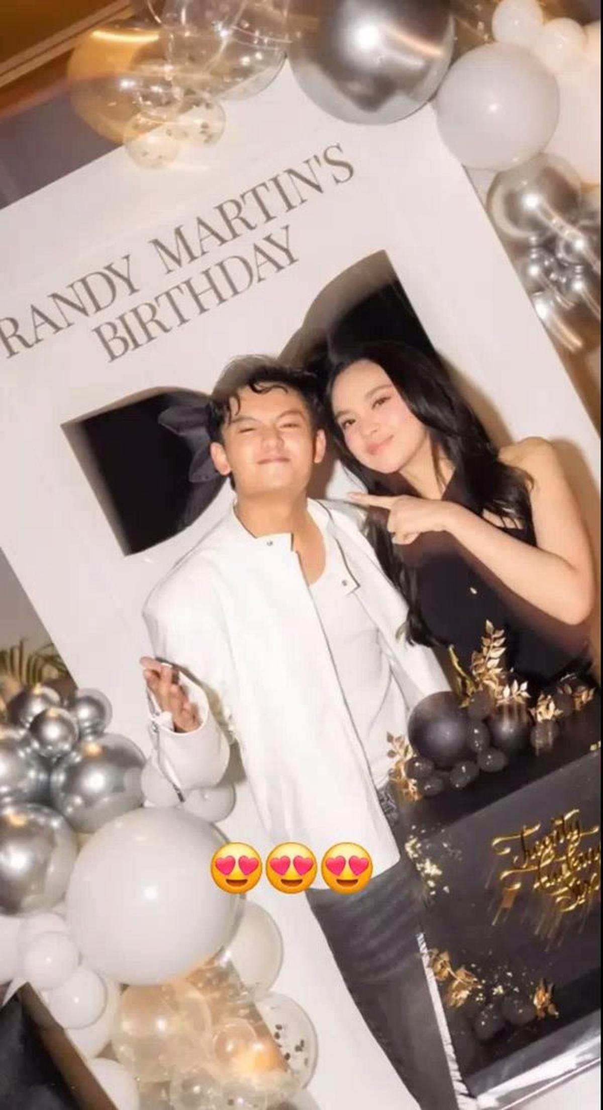 Randy Martin Suapi Kue Ultah ke Lyodra, Keduanya Ramai Diduga Pacaran