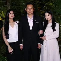Almira saat Makan Malam Anniversary Pernikahan Orangtuanya, Annisa Pohan dan AHY ke-20. [@annisayudhoyono]