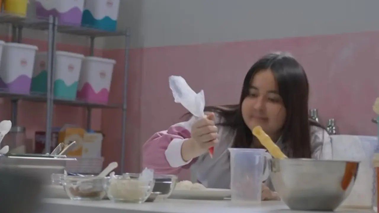 Mawar de Jongh Mengaku Susah Tersenyum dan makan saat memerankan Iren di Series Love Ice Cream