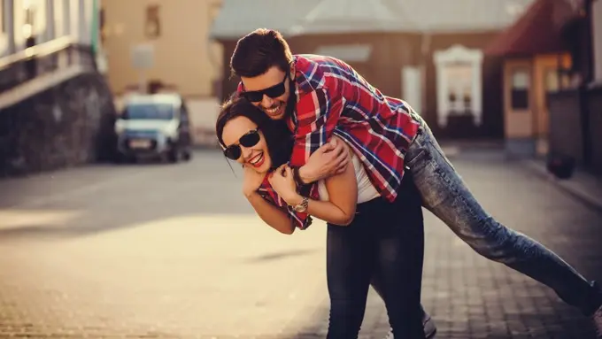 [Bintang] Ilustrasi Relationship