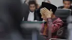 Ketua DPRD Bangkalan nonaktif  Fuad Amin Imron menjalani sidang perdana di Pengadilan Tipikor, Jakarta, Kamis (7/5/2015). Fuad terlibat kasus dugaan suap jual beli pasokan gas alam di Gresik dan Gili Timur, Bangkalan. (Liputan6.com/Andrian M Tunay)