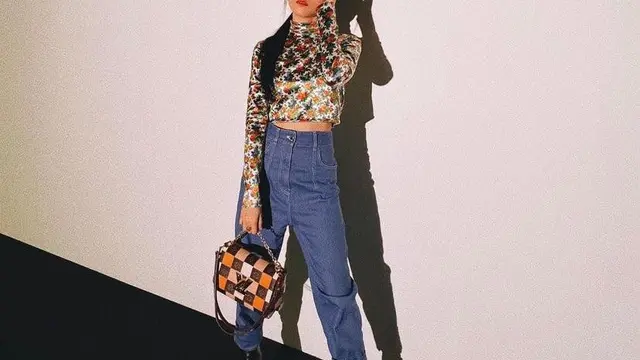 11 Ide OOTD Celana Boyfriend Jeans ala Seleb, Chic dan Trendy