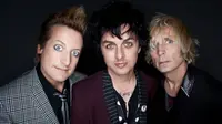 Band punk asal California, Amerika Serikat Green Day bersiap untuk menghajar para penggemarnya dengan album baru bertajuk Demolicious.