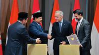 Penandatanganan&nbsp;MoU antara Indonesia dan Kanada oleh&nbsp;Presiden Prabowo Subianto dan Perdana Menteri (PM) Kanada Mark Carney. (Biro Pers)