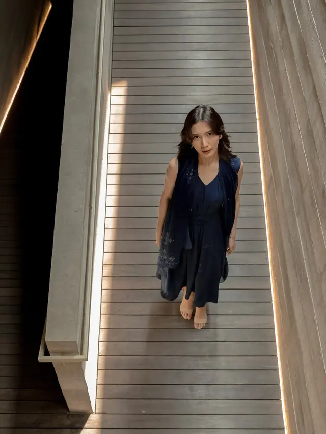  Istri dari Masa Depan, Ternyata Ramah Lingkungan & Dibuat dari Fermentasi Daun Indigo