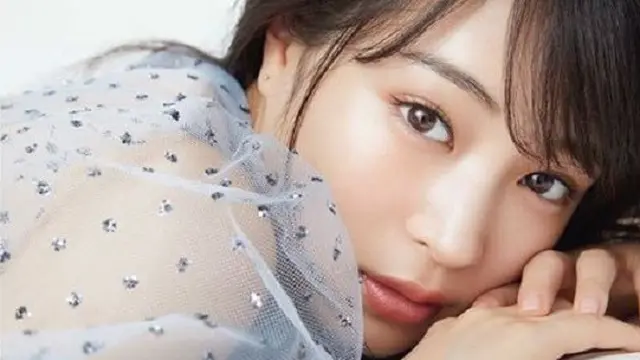 Suzu Hirose (Foto: Instagram/@suzu.hirose.official)