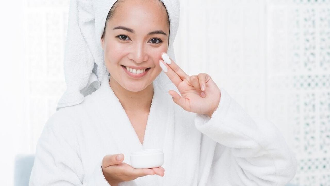15 Moisturizer untuk Kulit Berminyak