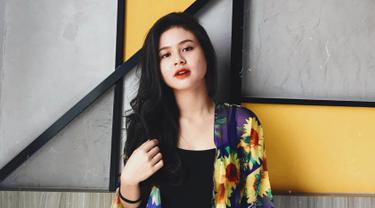 Bawakan Lagu Milik Guruh Soekarnoputra Jadi Kebanggaan Tersendiri Bagi Maizura News Entertainment Fimela Com
