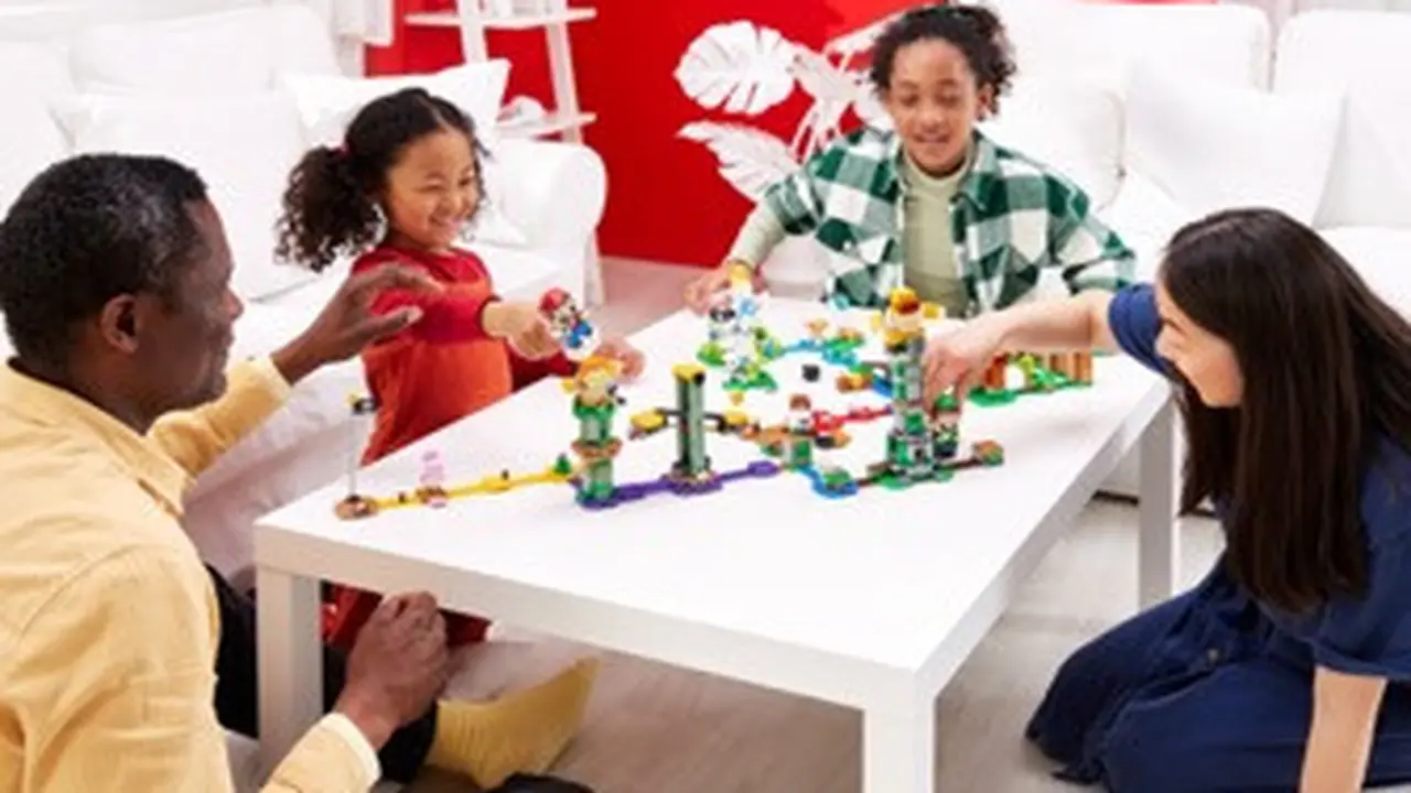 LEGO® Adventures dengan Luigi Starter Course suguhkan permainan interaktif seru untuk buah hati dan keluarga! Penasaran?