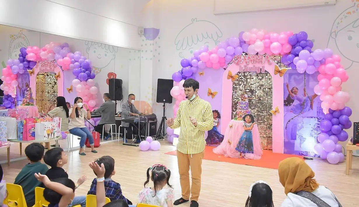 [Instagram/ryana_dea]