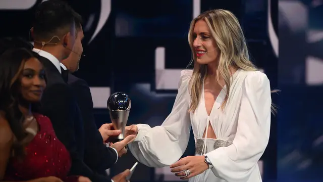 Alexia Putellas Jadi Pesepak Bola Wanita Terbaik FIFA