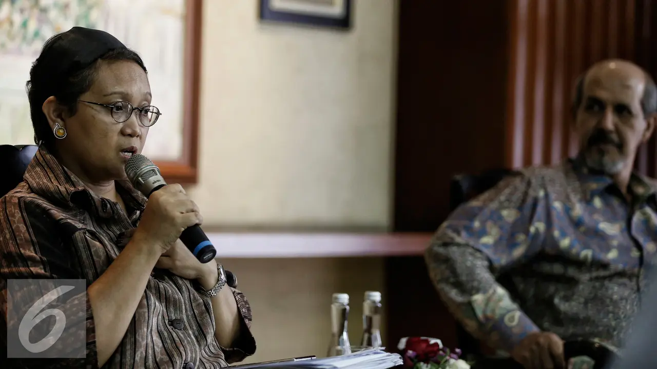 20160304-Diskusi-Terkait-OKI-Jakarta-Retno-Marsudi-FF