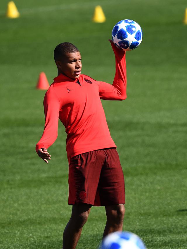 Momen Akrab Neymar dan Mbappe Jelang PSG Hadapi Liverpool