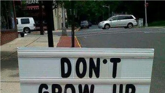 Alasan Kamu Nyesel Jadi Dewasa