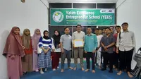 Program Yatim Excellent Entrepreneur School (YEES) yang digagas oleh JNE kolaborasi AYI