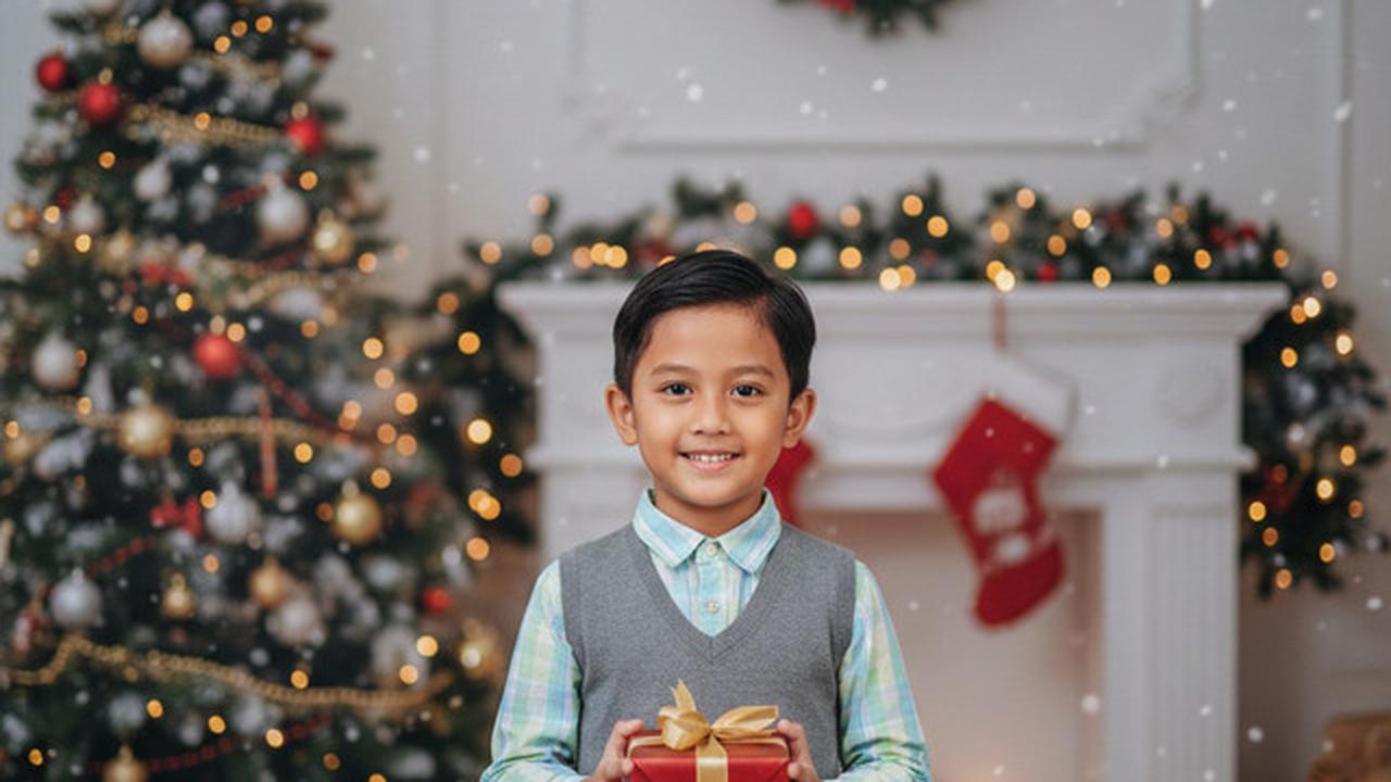Model Baju Anak Laki-Laki untuk Acara Natal, Sopan sekaligus Trendi