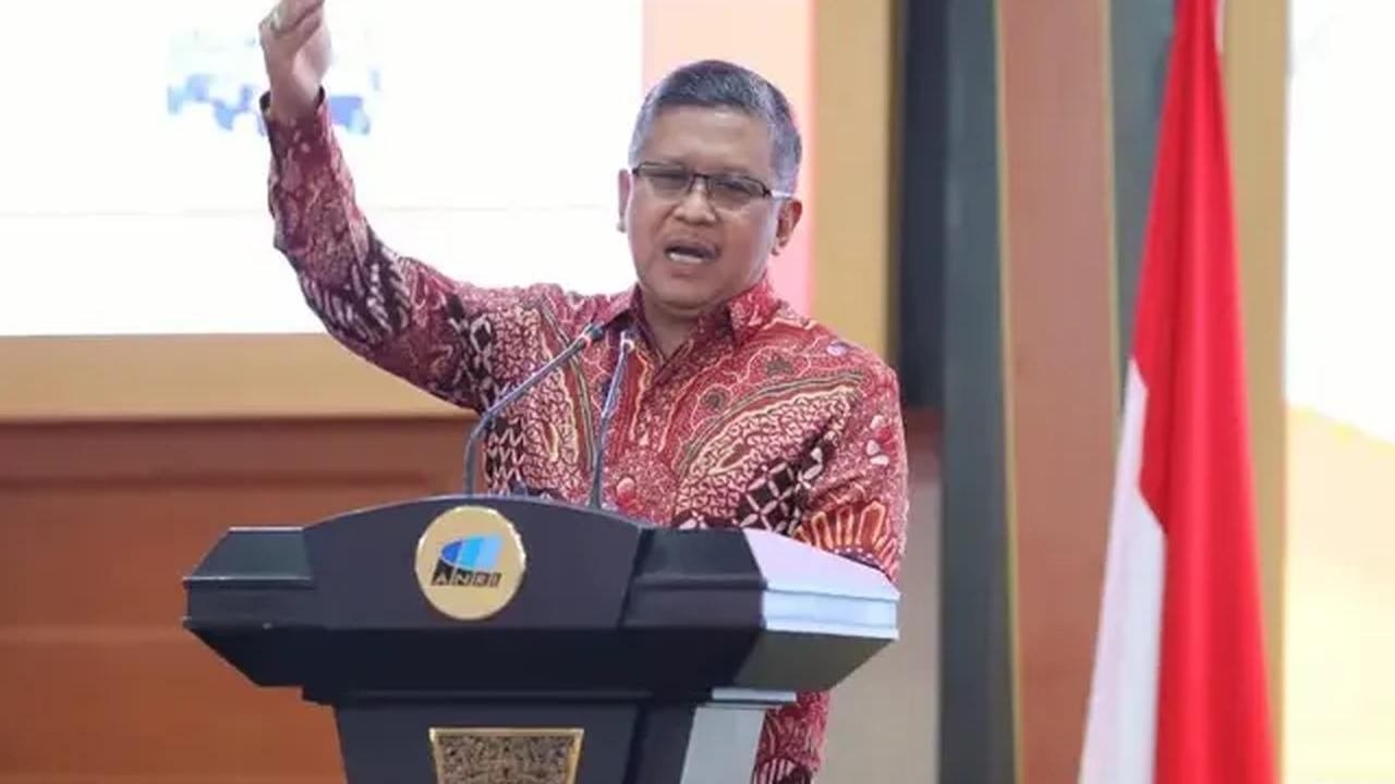 “Jadi diberikan dukungan terlebih dahulu, baru secara formal, sehingga kerja sama ini akan kokoh karena didasari oleh kepentingan masa depan bangsa dan negara,” sambungnya.<br>
