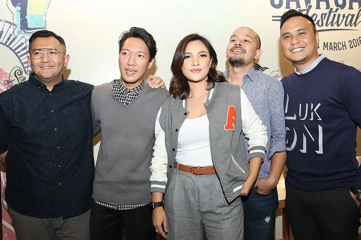 [Bintang] Dewi Gonta dan Ecoutez
