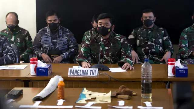 FOTO: Kapal Selam KRI Nanggala 402 Dinyatakan Tenggelam