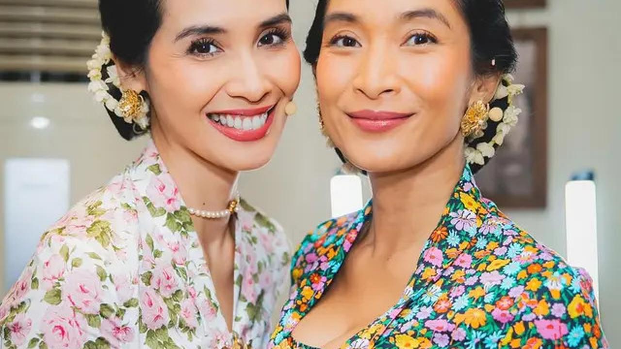6 Potret Artis Tampil di Monolog 'Terbitlah Terang', Anggun dalam Balutan Kebaya