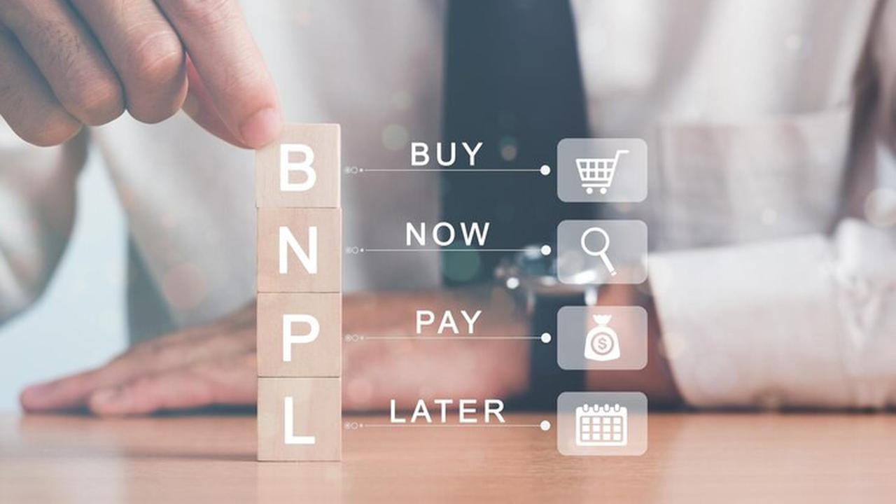 58 Persen Gen Z Terlalu Konsumtif, Ada yang Liburan Pakai Dana Pay Later