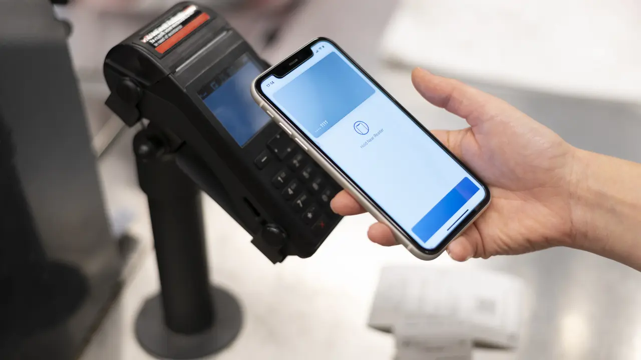 Fitur NFC