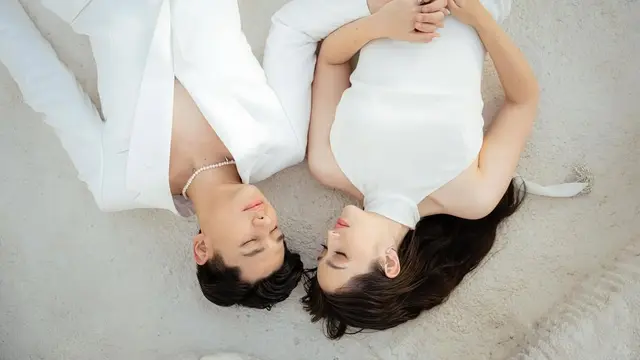 Pernikahan Makin Dekat, Ranty Maria Tampil bak Pengantin Modern dengan Gaun Putih dan Wet Look Makeup di Prewedding Terbaru