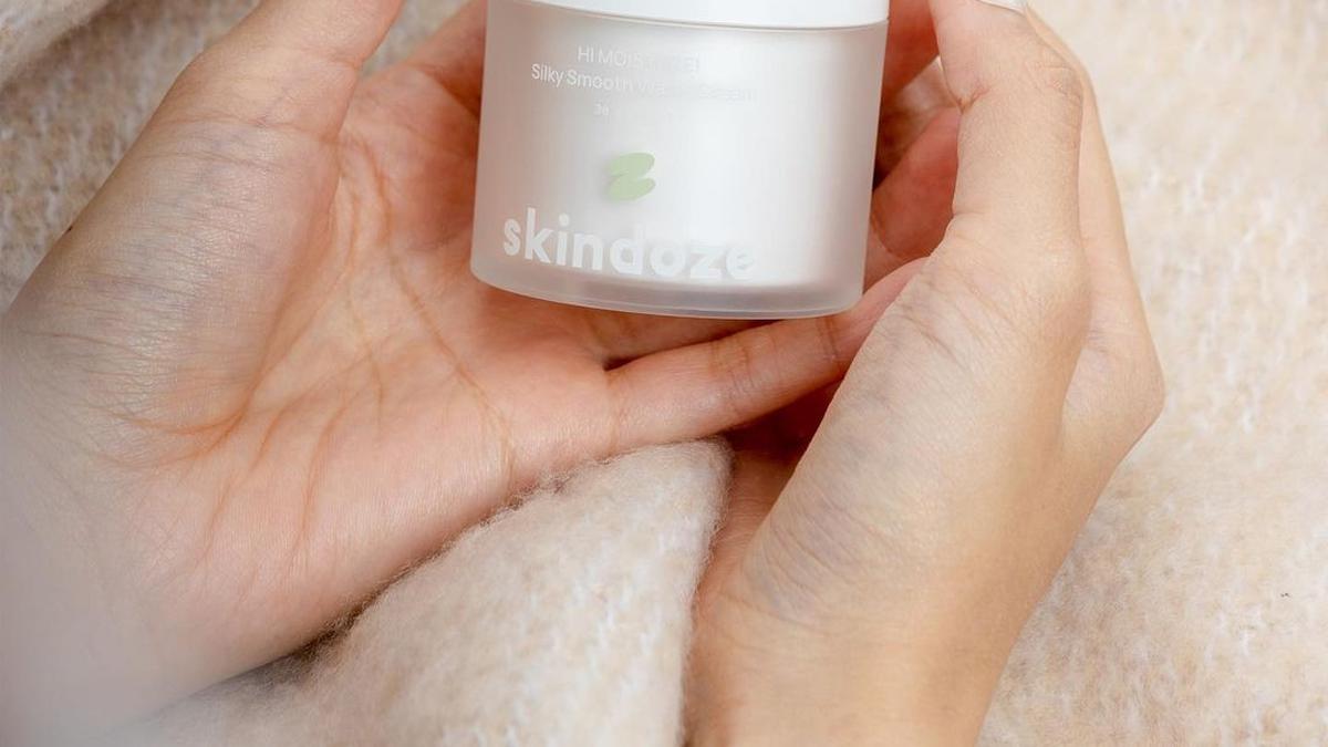 Jangan Asal Pilih, Ini 5 Rekomendasi Skincare untuk Usia 50 Tahun ke Atas