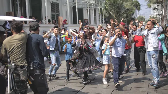 Intip Pembuatan Video Klip Single Terbaru Uut Permatasari