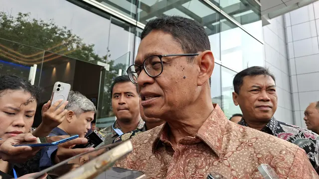 Wakil Menteri Energi dan Sumber Daya Mineral (ESDM), Yuliot Tanjung dalam EBTKE ConEx di JIExpo Kemayoran, Jakarta, Rabu (2/9/2026). (Liputan6.com/Arief)