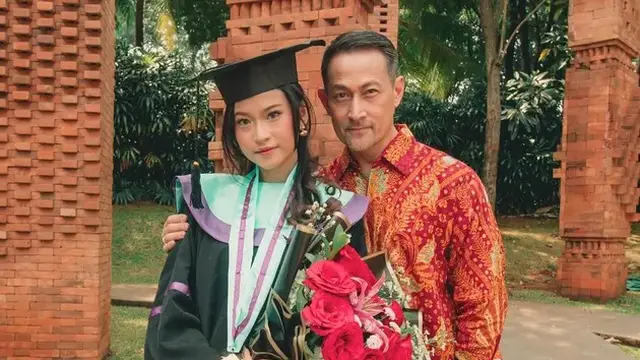 Deretan Artis Wisuda di 2025