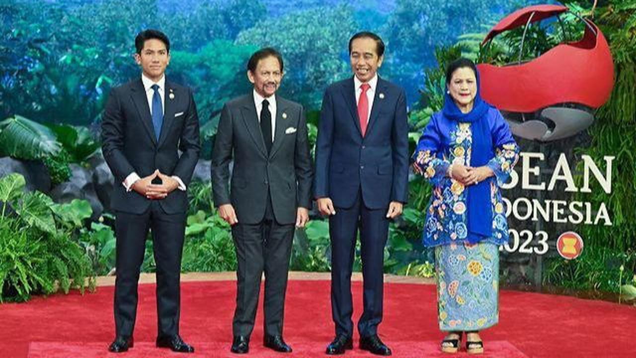 Dampingi Ayah di KTT ASEAN 2023