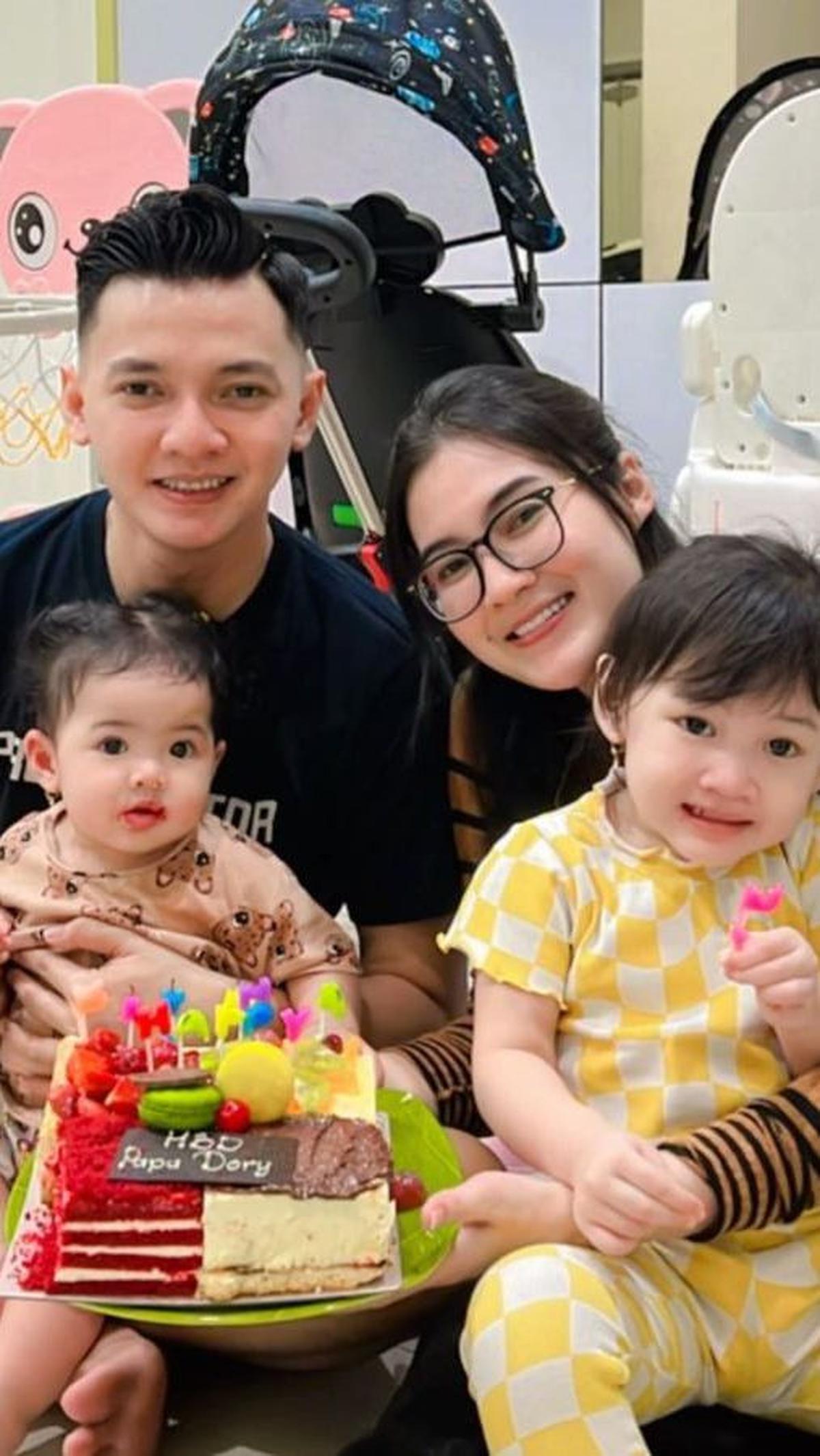 Mirip Ayah dan Bundanya