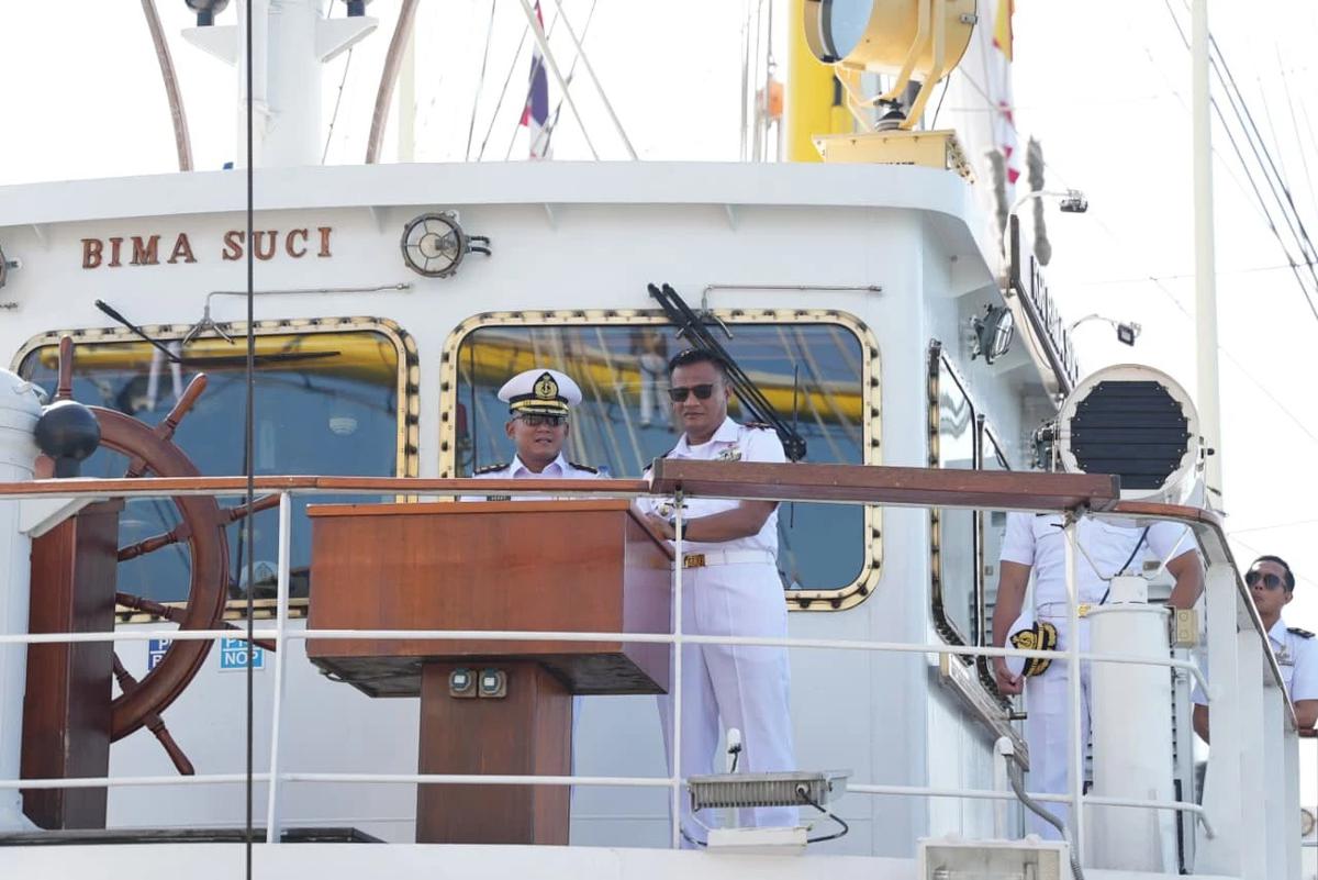 FOTO: KRI Bima Suci Lanjutkan Misi Diplomasi di Singapura