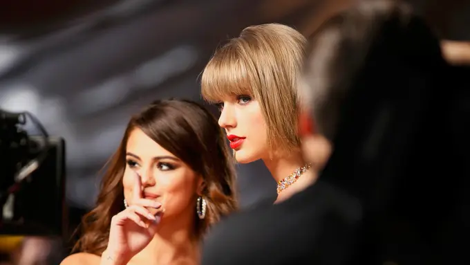 Taylor Swift dan Selena Gomez