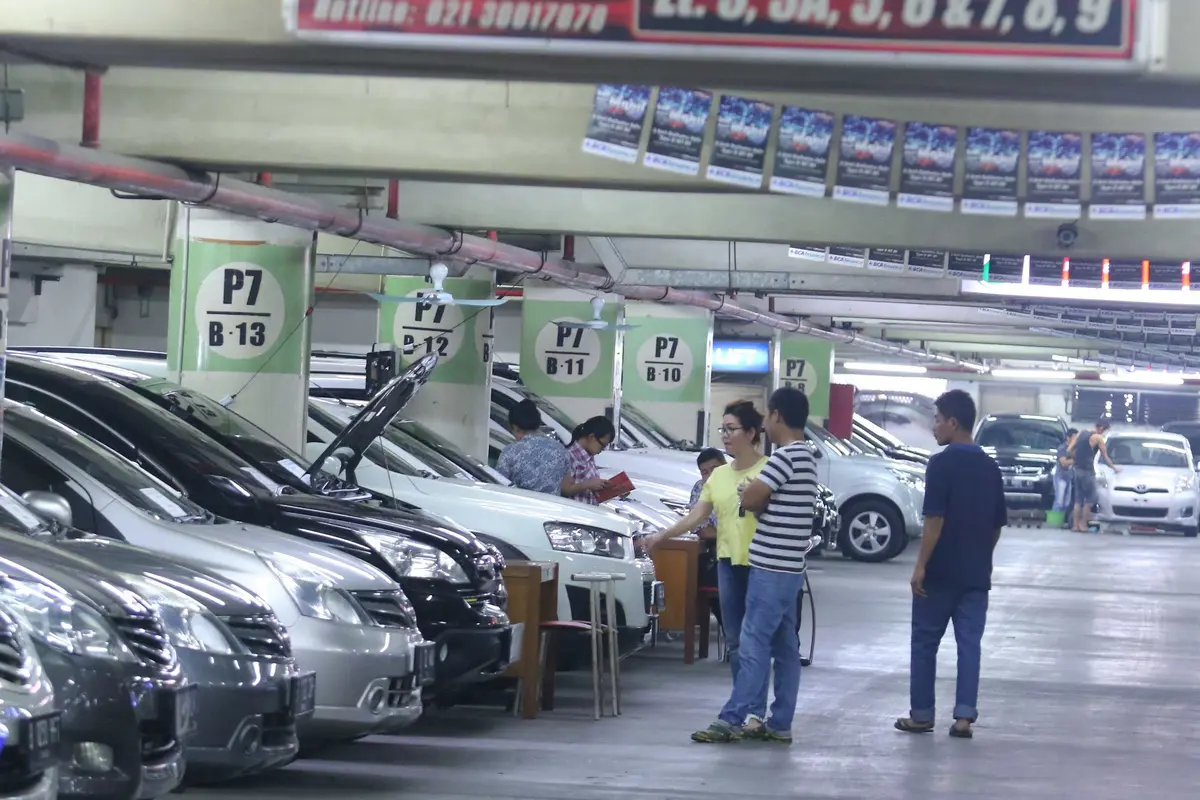 20161006-Mobil Bekas-Jakarta-Angga Yuniar