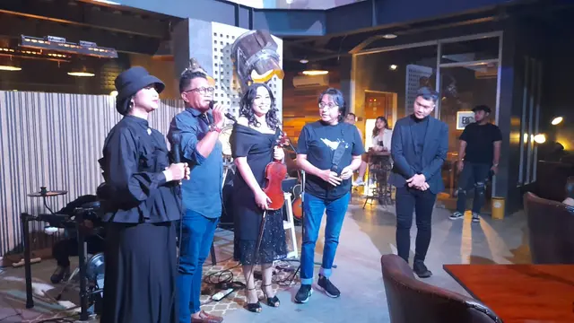 Mia Ismi saat perilisan lagu Terjerat. (ist)