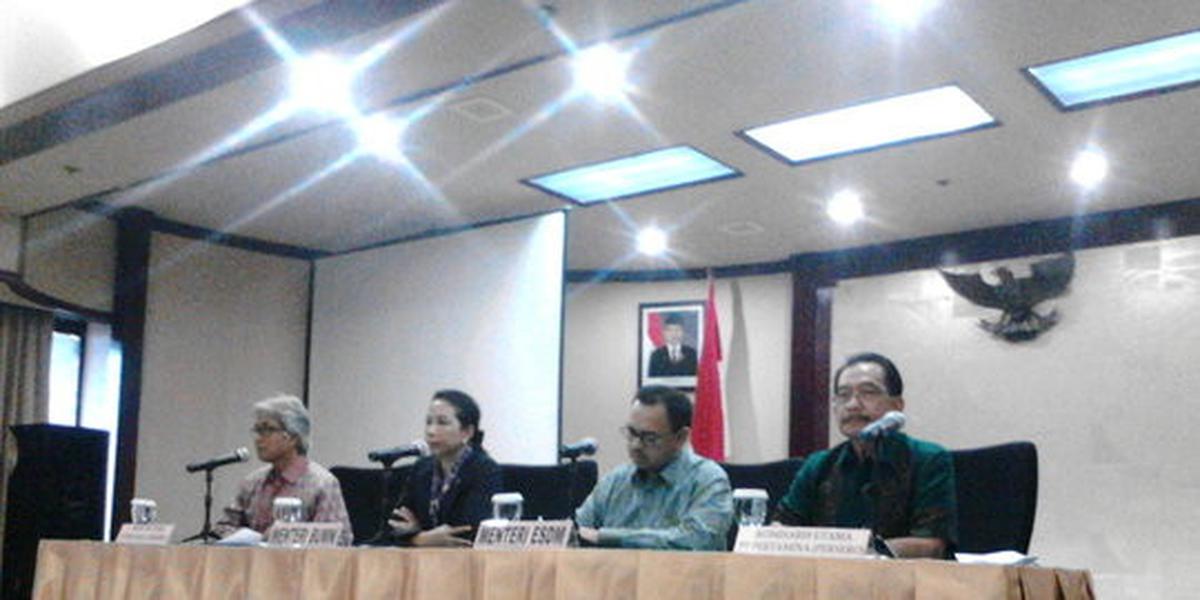 Broker migas Singapura kuasai Indonesia