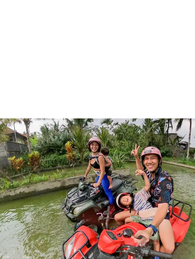 Sambil Gendong Buah Hati, Ini 6 Momen Andien Saat Main ATV