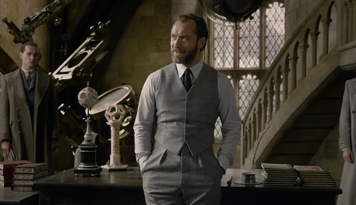 Namun sepertinya para penggemar dibuat bingung dengan detail yang ada dalam trailer tersebut. (Youtube)