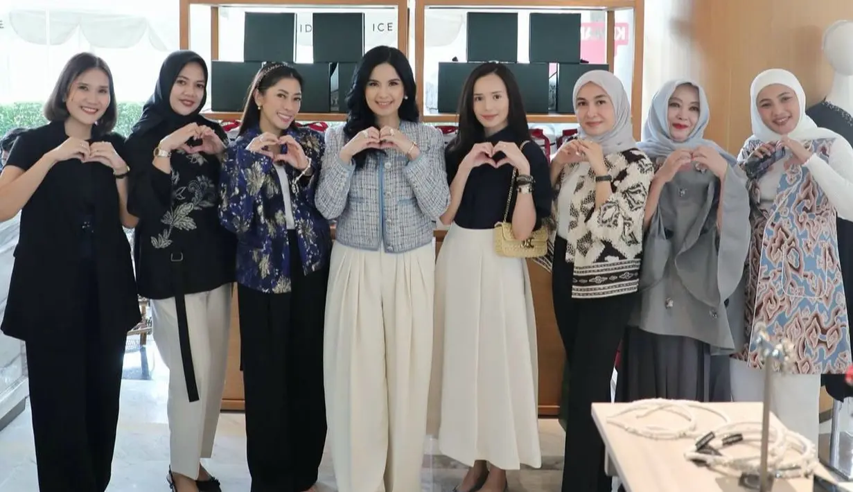 Annisa Pohan menghadiri acara amal yang diselenggarakan oleh Yayasan Jantung Indonesia (YJI) untuk memperingati ulang tahun yayasan tersebut yang ke-43 (Instagram/@annisayudhoyono)