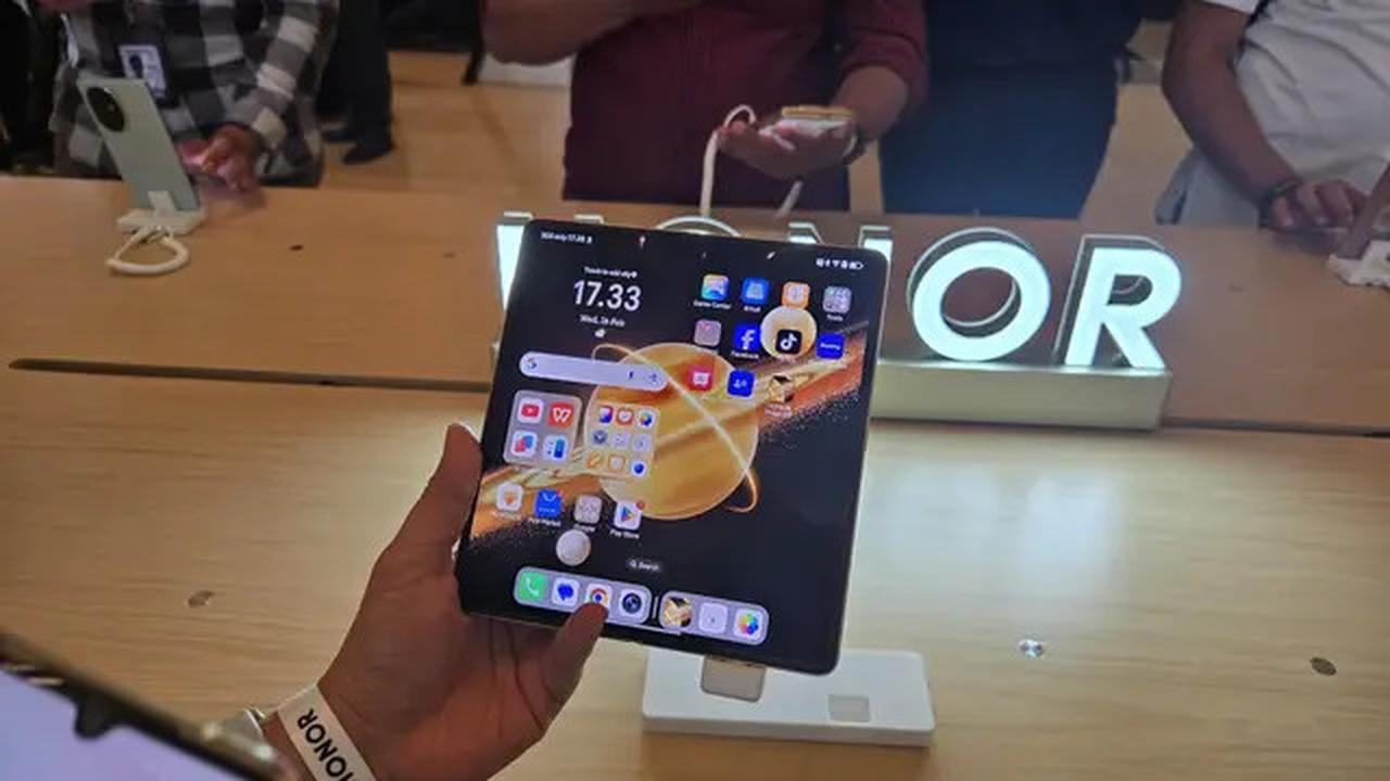 Sindiran Honor buat Desain Tipis Galaxy S25 Edge