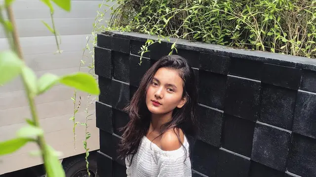 7 Potret Cantik Nabila Zavira, Pesinetron yang Kini Dekat dengan Verrell Bramasta