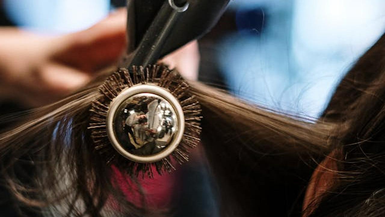 Hair Dryer dengan Harga Terjangkau