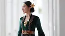 <p>Nama Laksmi Shari De Neefe Suardana keluar sebagai pemenang ajang Puteri Indonesia 2022, tadi malam, Jumat (27/5/2022). Foto: Instagram.</p>