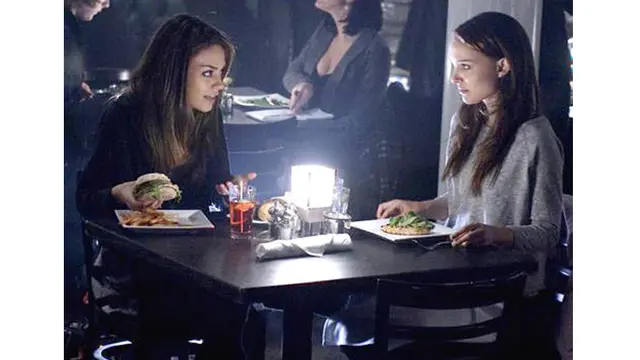 Mila Kunis dan Natalie Portman