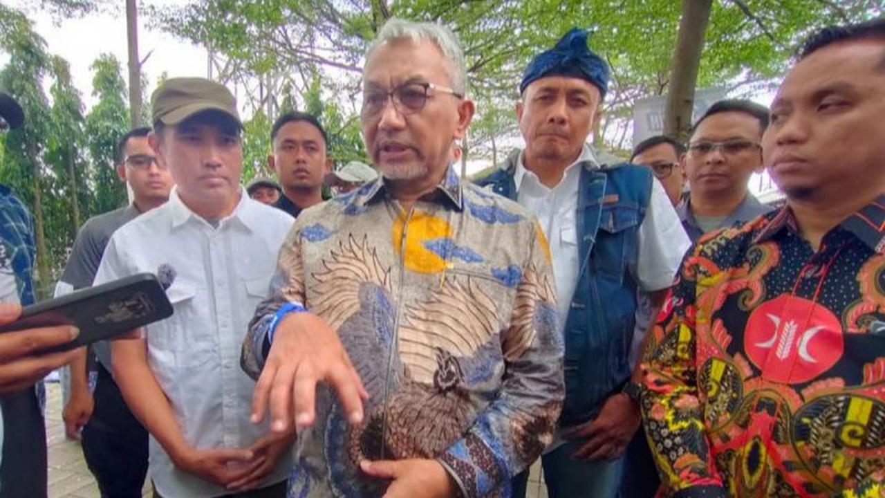Teras Asih, Cara Syaikhu Ilham Diskusi Hingga Tampung Keluhan Warga Jabar